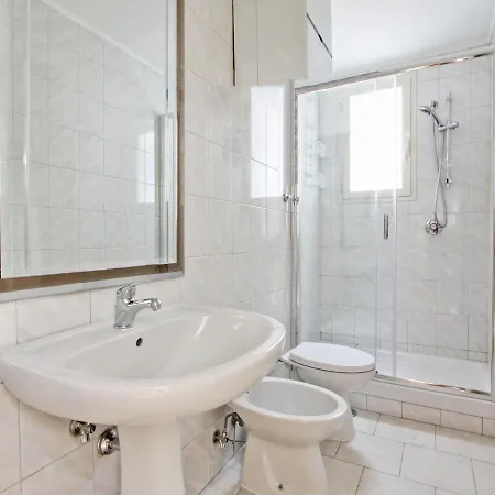 Appartement Bigfamilyflats-colosseo&monti 2 *