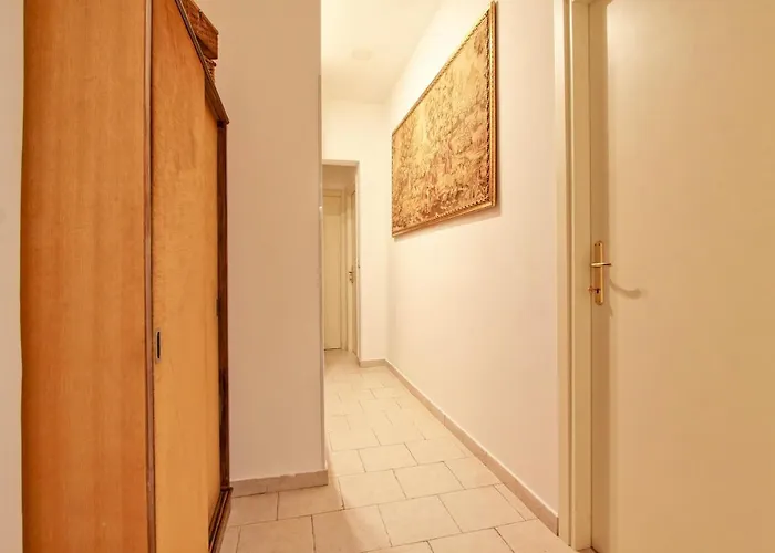 Bigfamilyflats-colosseo&monti 2